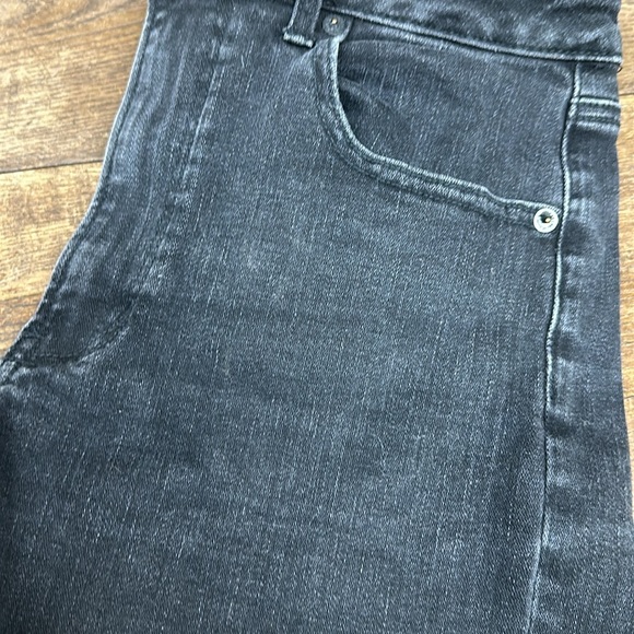 American Eagle Size 12 Super Hi Rise Shortie Super Super Stretch Black Gray - Picture 6 of 6